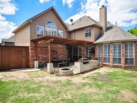 4th image of 709 Longwood Dr