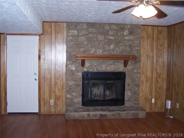 6813 Brush Creek Rd — Photo 7