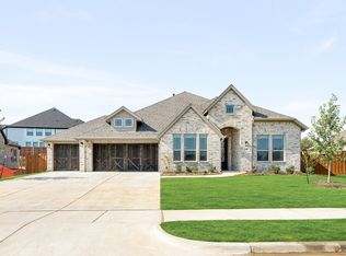 2303 Christopher Rd, Mansfield, TX 76063