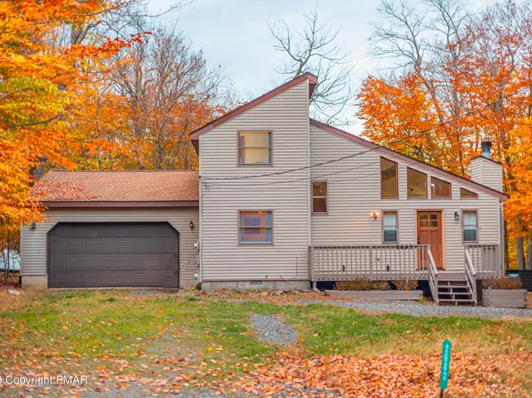2682 Clearview Ln, Tobyhanna, PA 18466