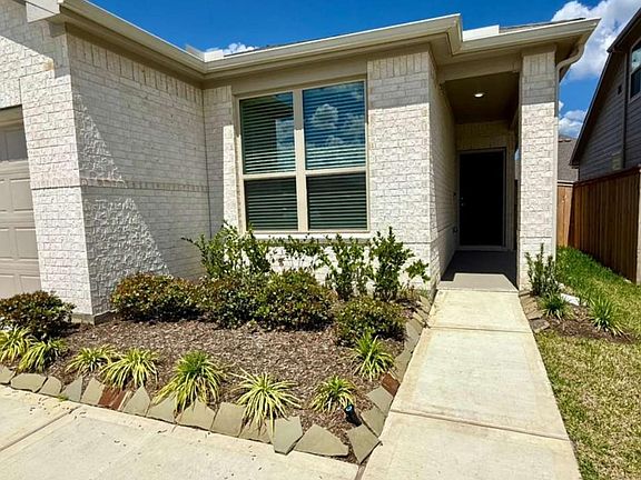 2nd image of 15349 Dapple Bluff Ln