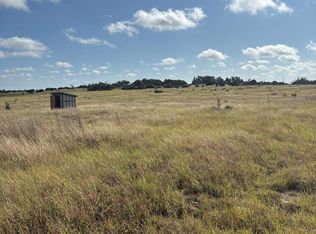 275 Painted Pony Rd, Harper, TX 78631