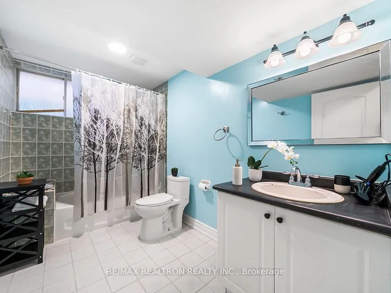 76 Larkin Dr W #BSMNT — Photo 4