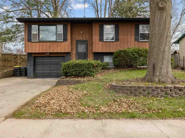 1812 Gleason Ave, Iowa City, IA 52240