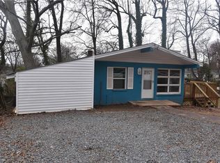 832 Cassell St, Winston Salem, NC 27107