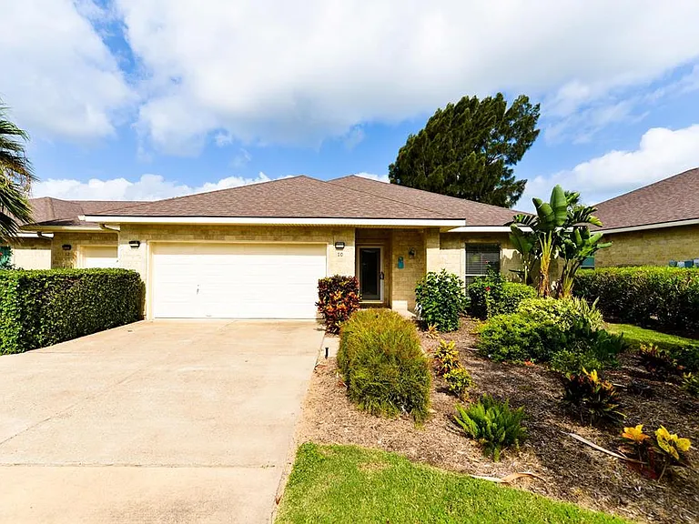 10 Golf House Rd — Photo 1