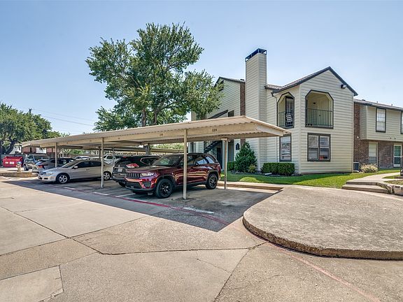 2nd image of 5981 Arapaho Rd #802