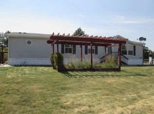 44 Pendleton Dr, Pine Haven, WY 82721