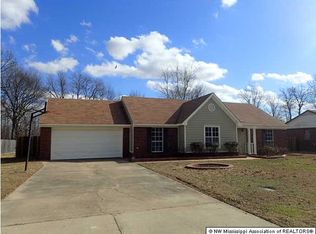 7340 Susie Ln, Horn Lake, MS 38637