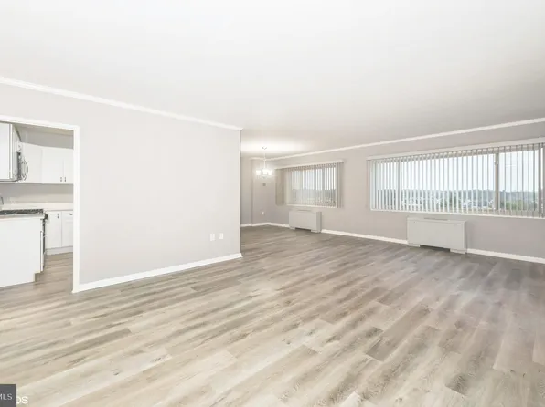 7121 Park Heights Ave Unit 907, Baltimore, MD 21215