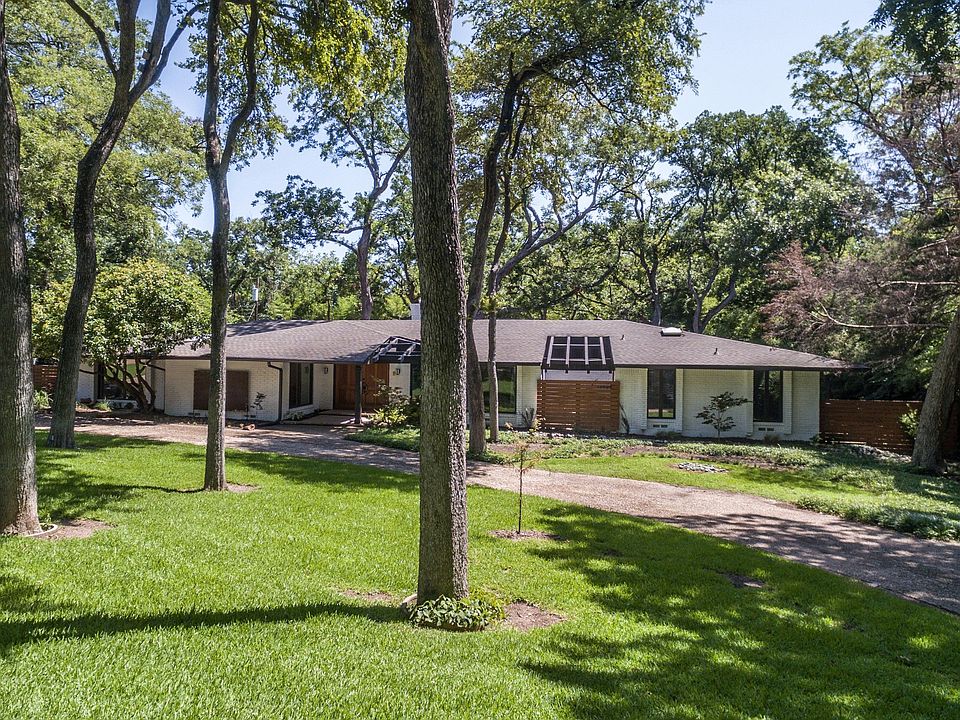 1st image of 13928 Hughes Ln
