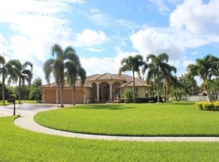 11528 Knightsbridge Pl, Wellington, FL 33449