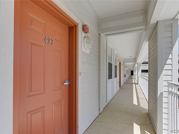 4th image of 388 Boush St Unit 423