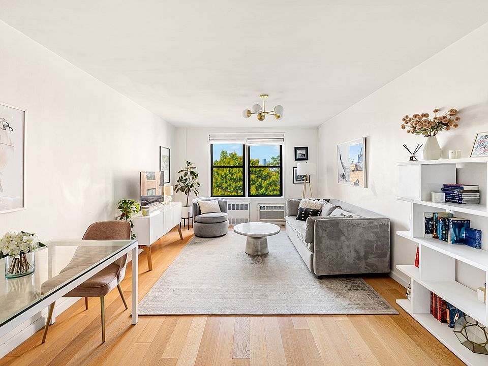 1st image of 165 Christopher St APT 5DD