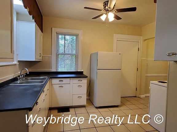 2nd image of 1430 Beech Ave