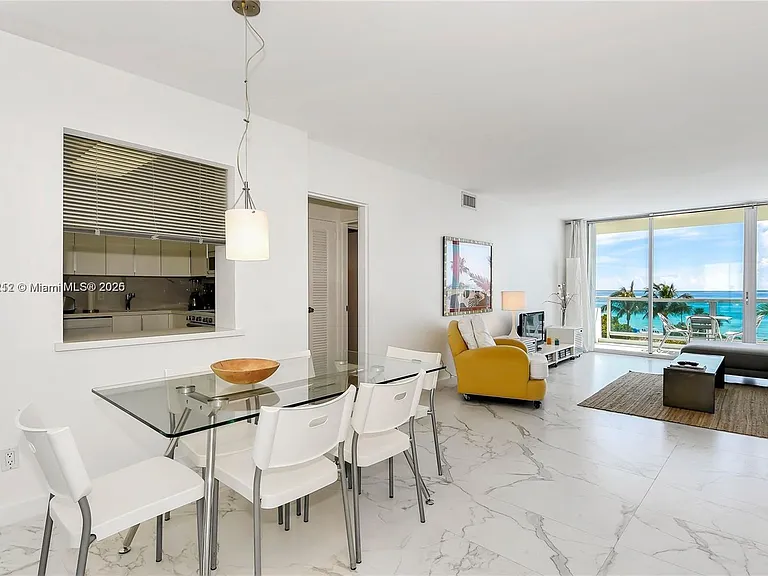 5151 Collins Ave #619 — Photo 3