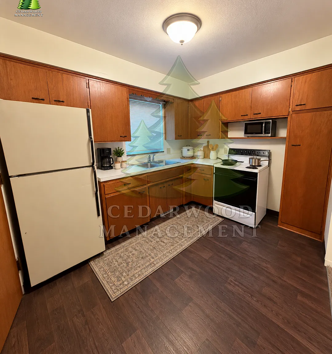 336 N Main St — Photo 4