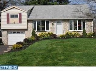 1565 Vernon Rd, Blue Bell, PA 19422