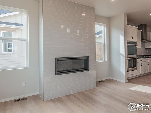 3rd image of 5915 Isabella Ave
