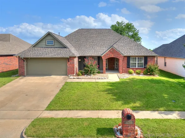 12318 E 69th St, Owasso, OK 74055