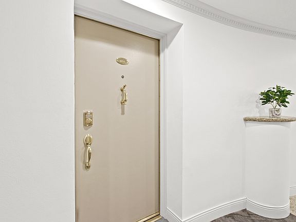 2nd image of 700 E Ocean Blvd Unit 608