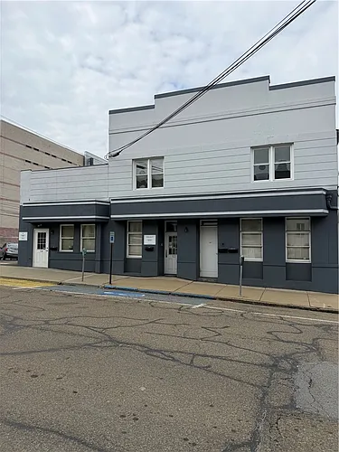 120 S Washington St #A Photo 1
