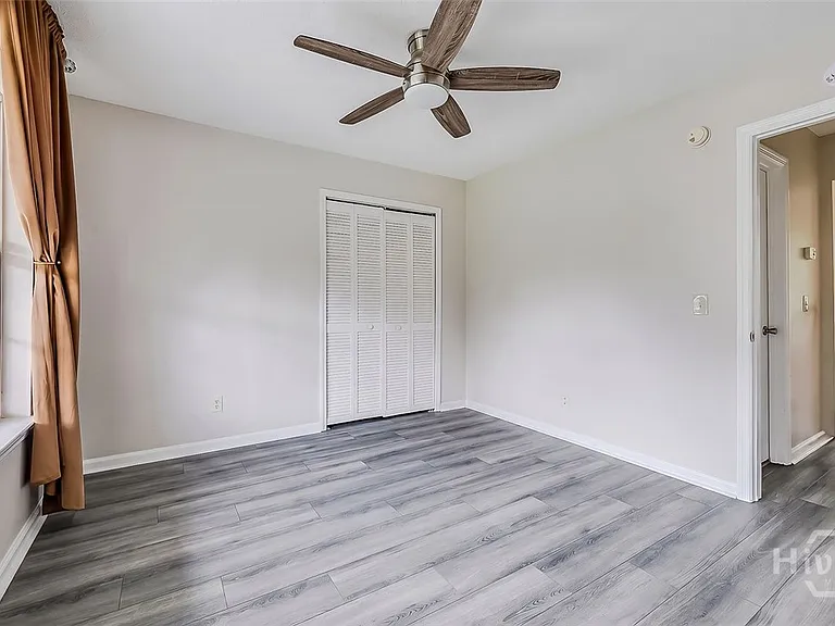 110 Embassy Ct — Photo 21