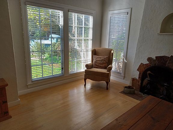 Front view of Living Room. Lots of light.