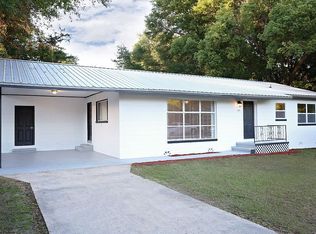 695 NW Holiday Dr, Lake City, FL 32055