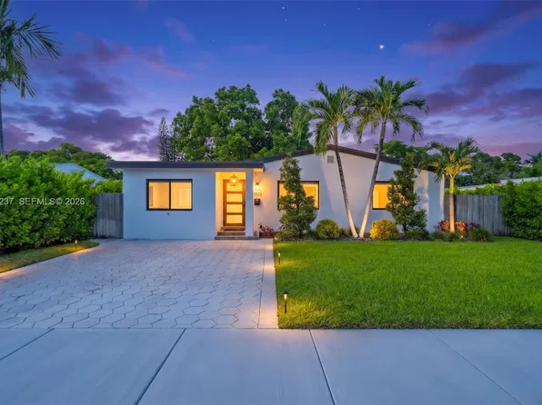 6021 SW 17th St, Miami, FL 33155