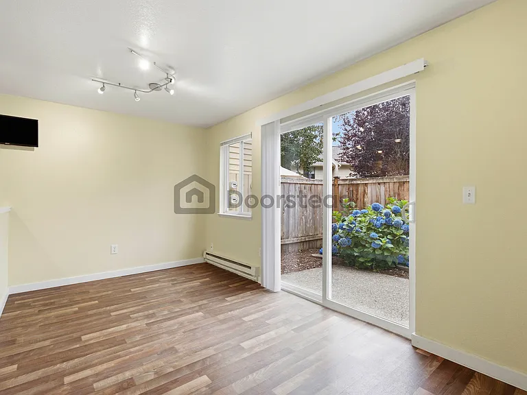115 124th St SE #F5 — Photo 19