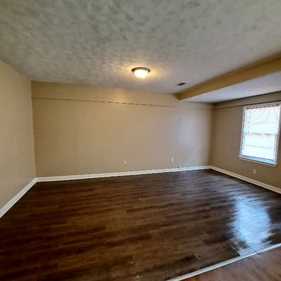 Welcome to 5380 Blackwell Road! — Photo 3