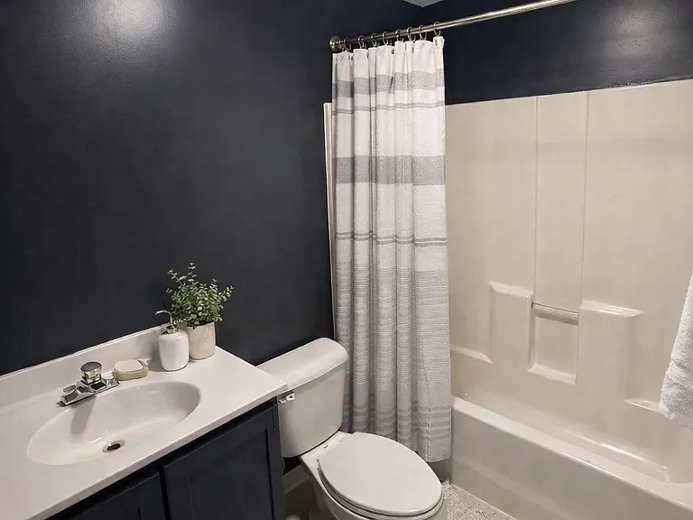 3640 Fairmont Ave — Photo 9