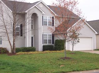 9211 Royal Highlands Ct, Charlotte, NC 28277