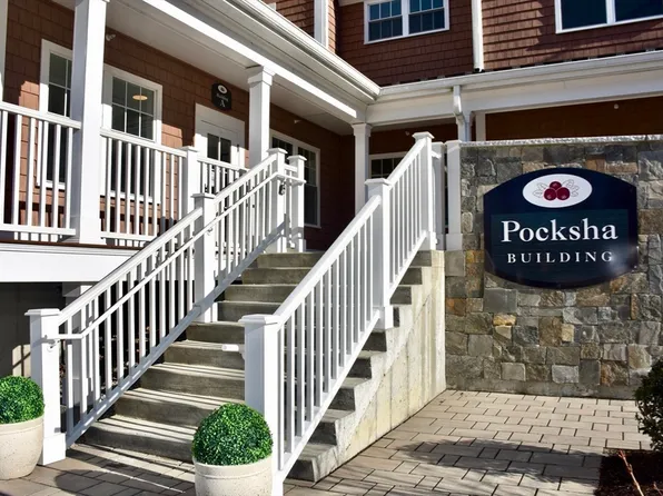 57 Long Point Rd #104, Lakeville, MA 02347