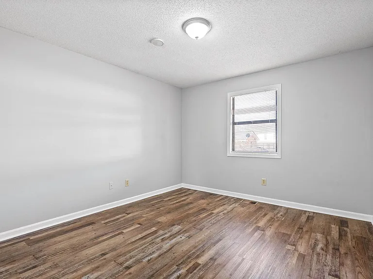 Stephanie Drive-122 — Photo 15