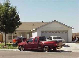 1021 Baldwin Farms Dr, Bakersfield, CA 93307