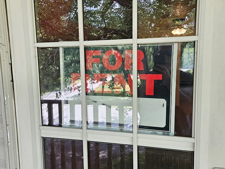 1233 Main St #2 — Photo 4