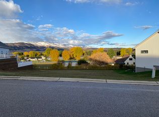 5 Black Mountain Dr, Dayton, WY 82836