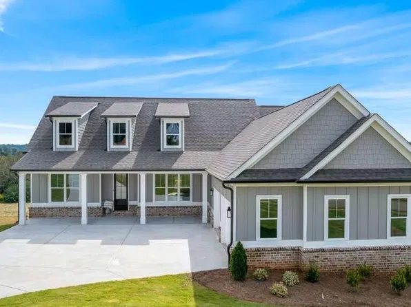 5734 Avalon Commons Way, Clermont, GA 30527