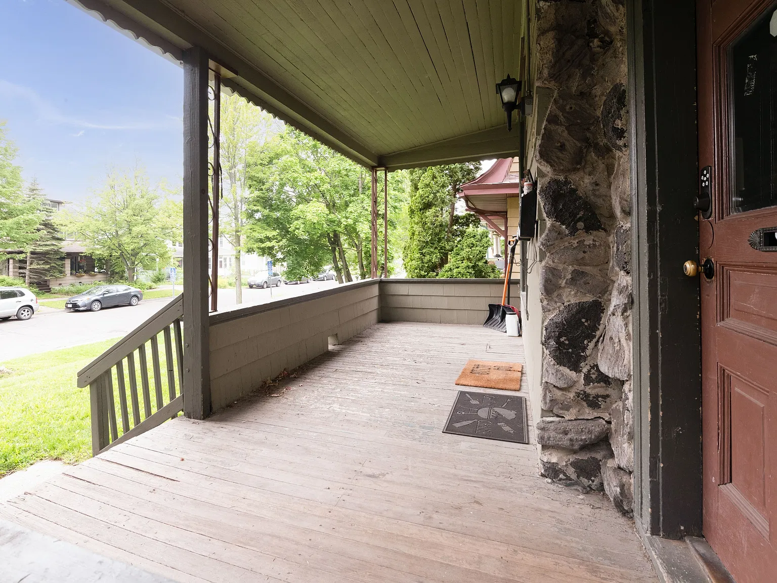 1521 - 1 — Photo 4