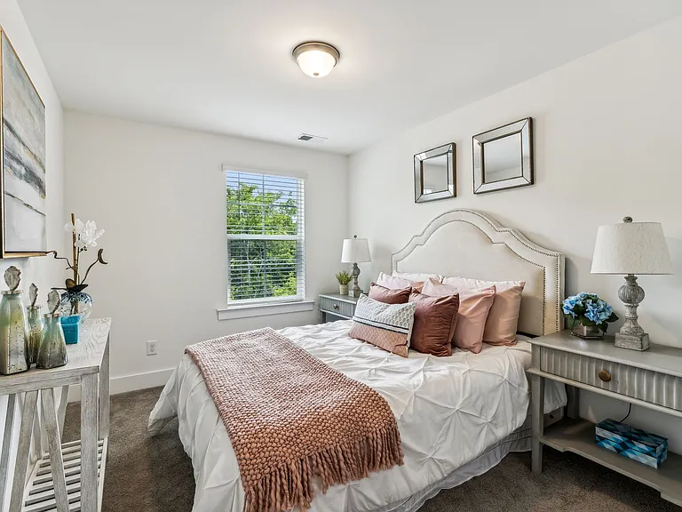1056 Sweetleaf Dr — Photo 36