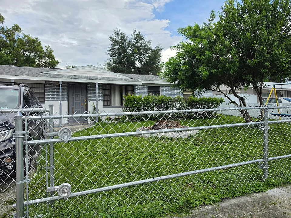 3810 Argon Dr