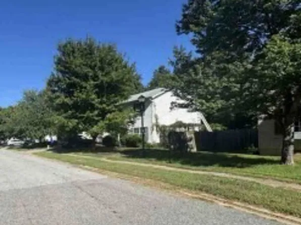 3362 Lox St, Indian Head, MD 20640