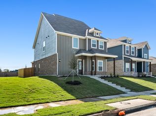 1000 Camelia Grove Ct, Hutchins, TX 75141