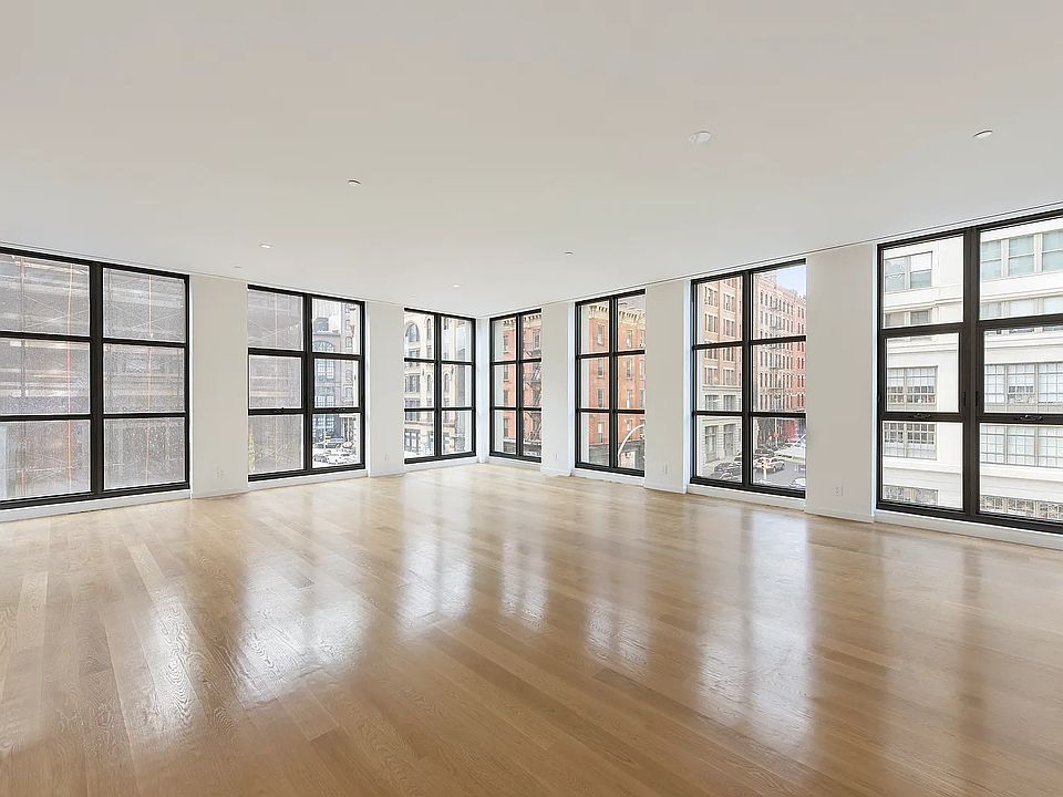 1st image of 11 N Moore St APT 3C