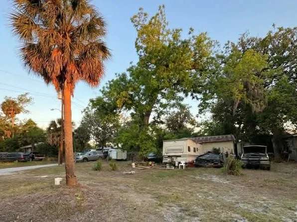 505 1st St, Live Oak, FL 32064