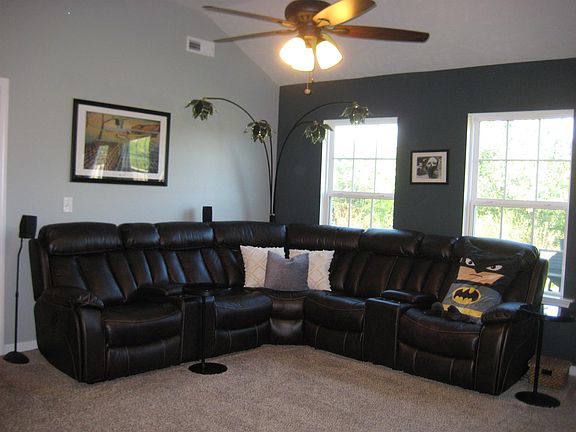 2nd image of 1313 Bairdscorner Dr