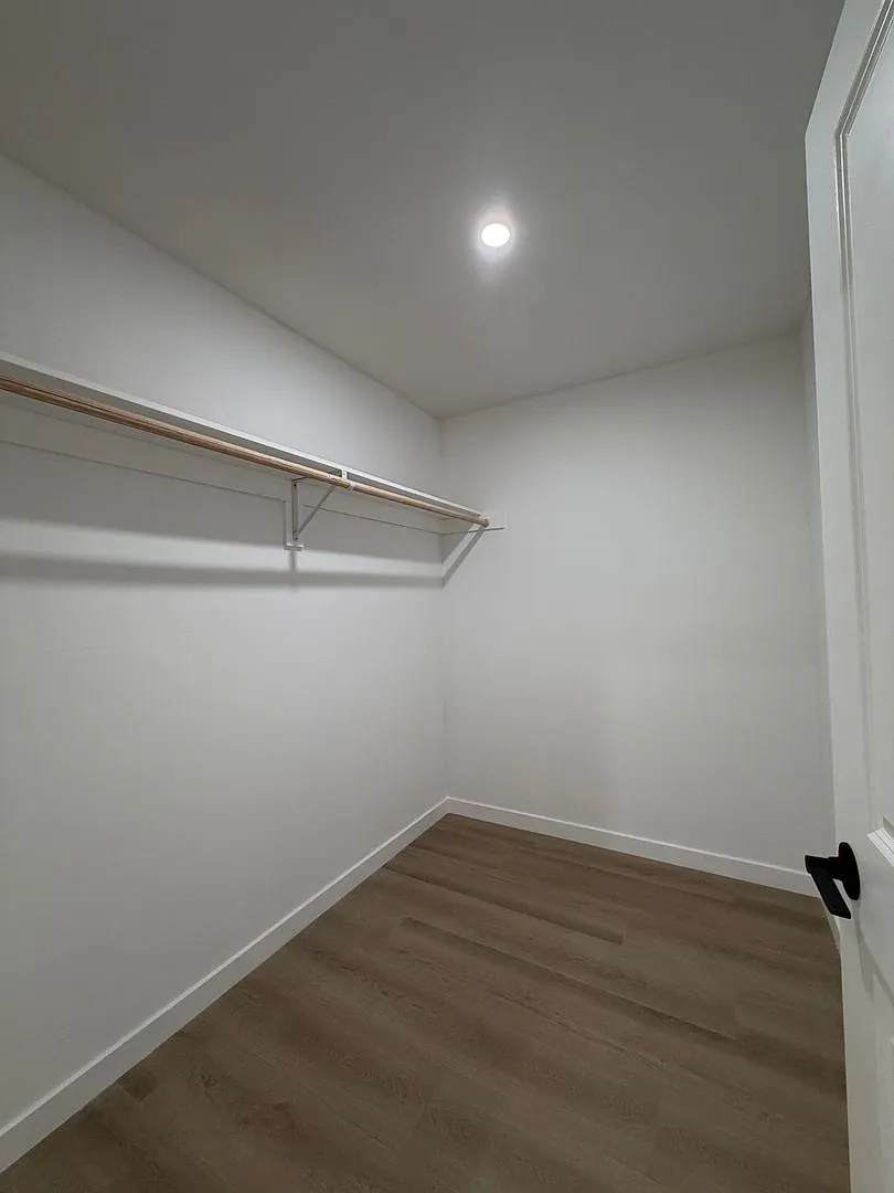New Construction — Photo 3