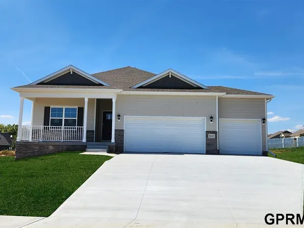 6319 Clear Crk, Bellevue, NE 68157